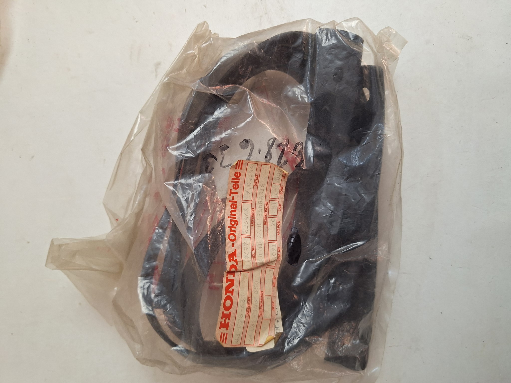 Picture of BOLT,FLANGE,DR,8X  90101-MW0-000  CBR 900 RRN-P